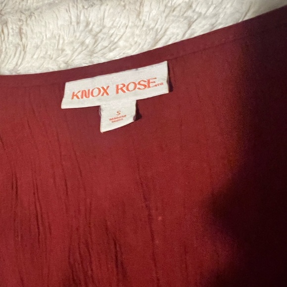 Burgundy Bohemian style top - Picture 3 of 3